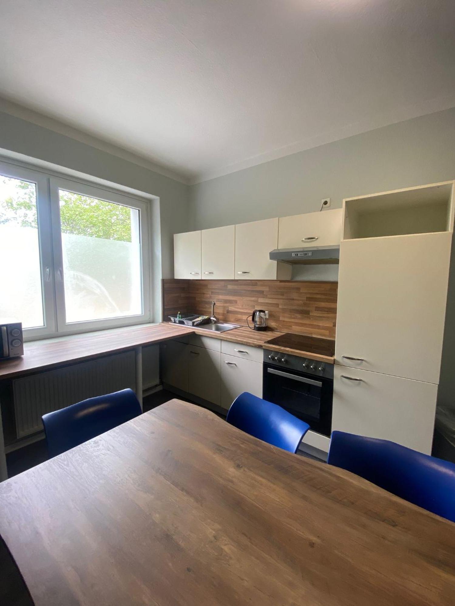 Linden Apartment *